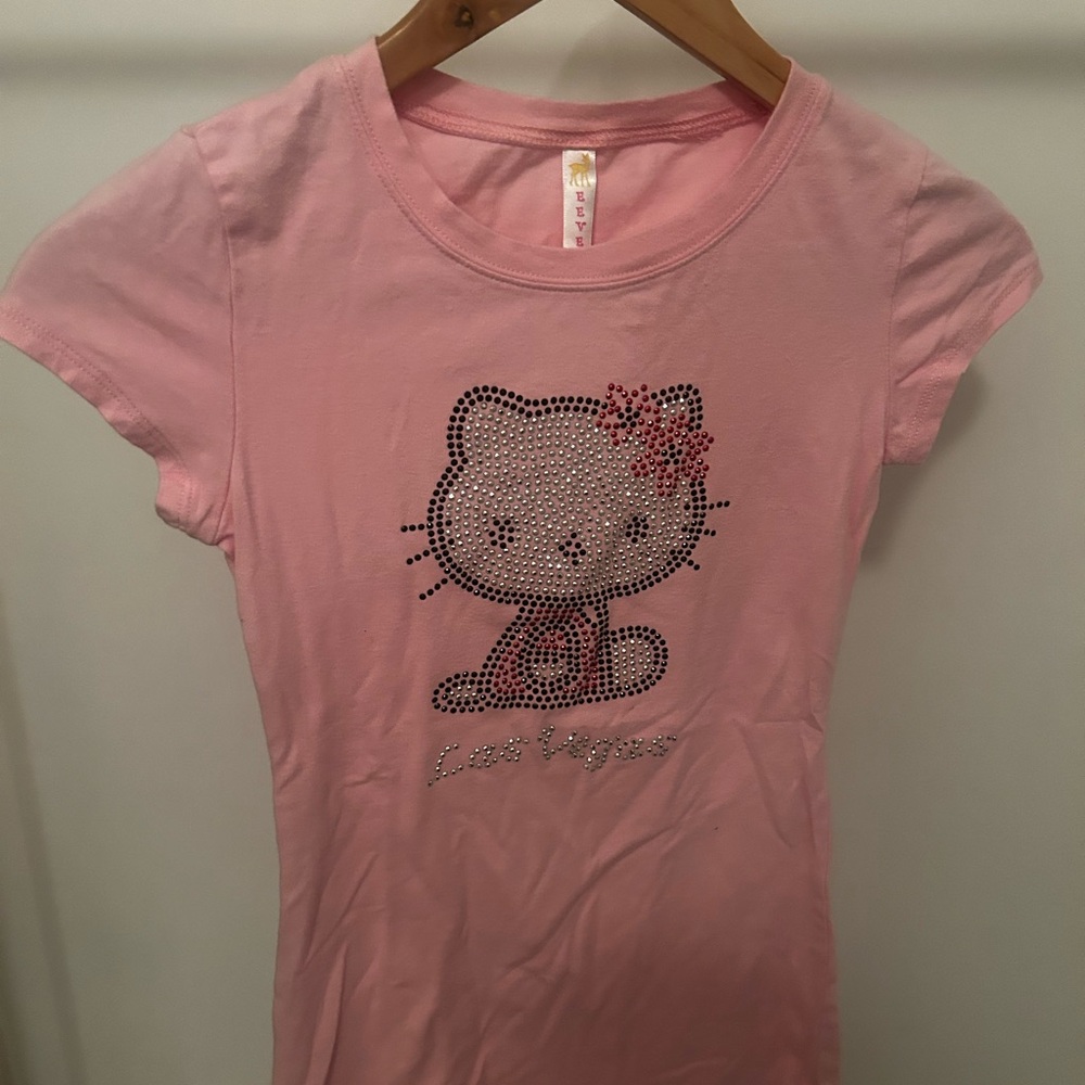 Hello Kitty Pink Las Vegas  Sparkle Tee - Picture 3 of 4